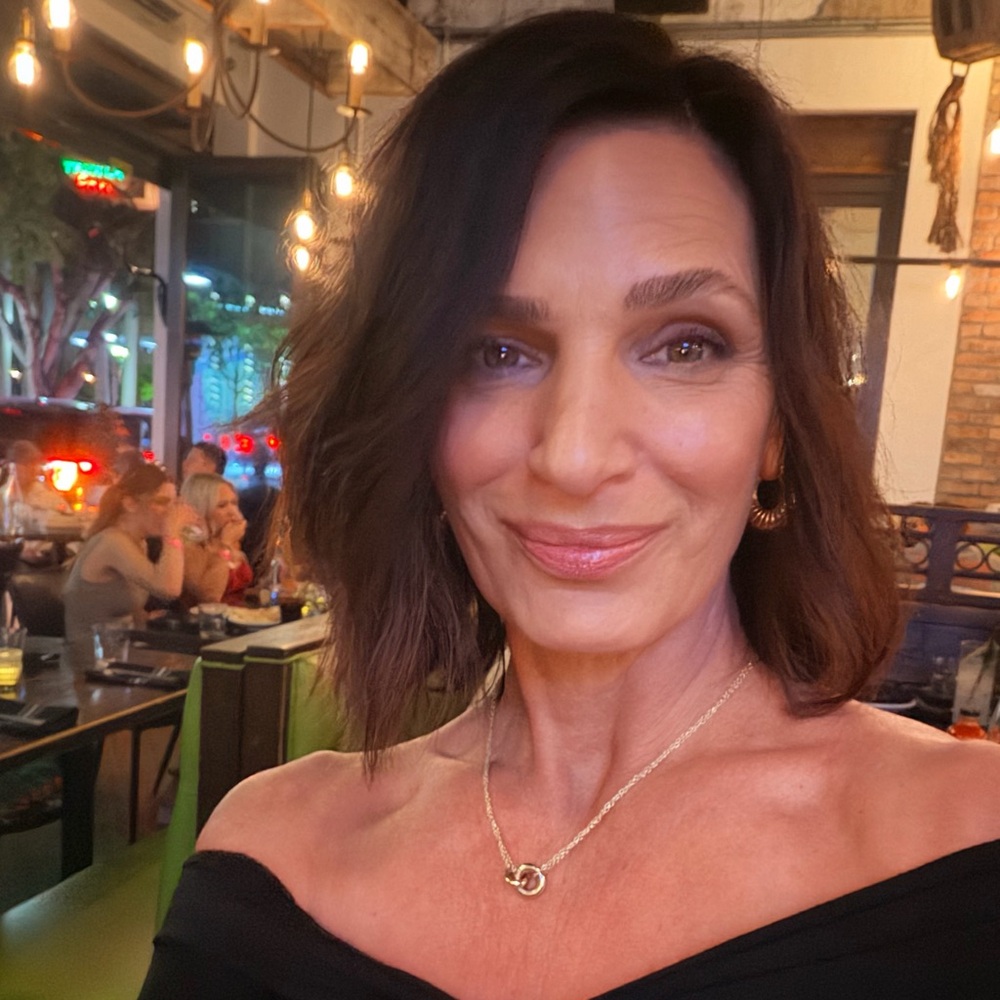 Meet your Posher, Nikki